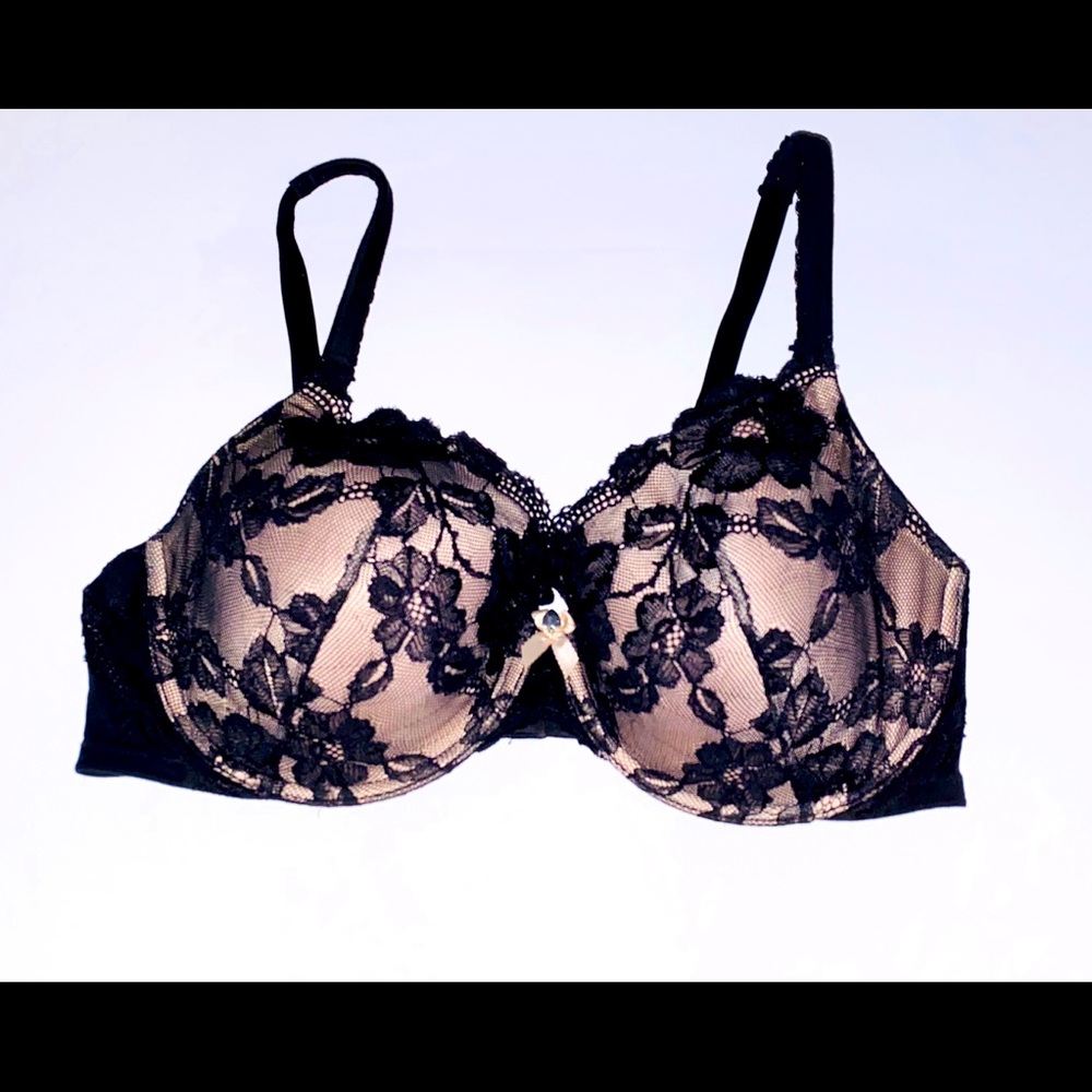 38DD Body by Victoria Lined Perfect Coverage Bra